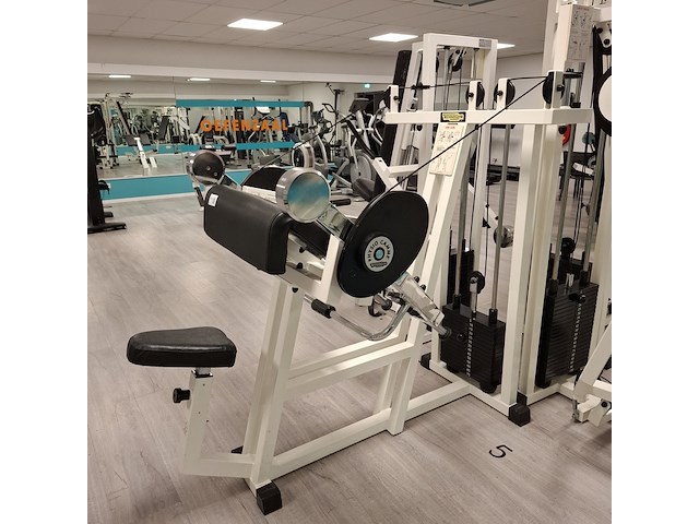 Arm curl technogym - afbeelding 1 van  12