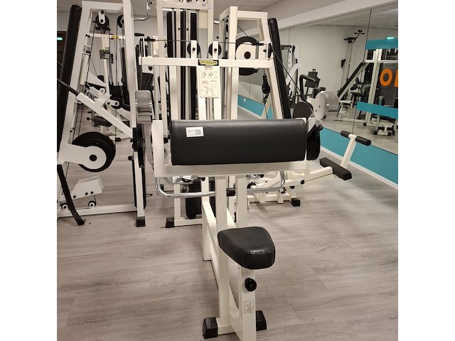 Arm curl technogym - afbeelding 6 van  12