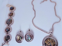 Armband + collier + oorbellen met abalone/parelmoer - afbeelding 1 van  4