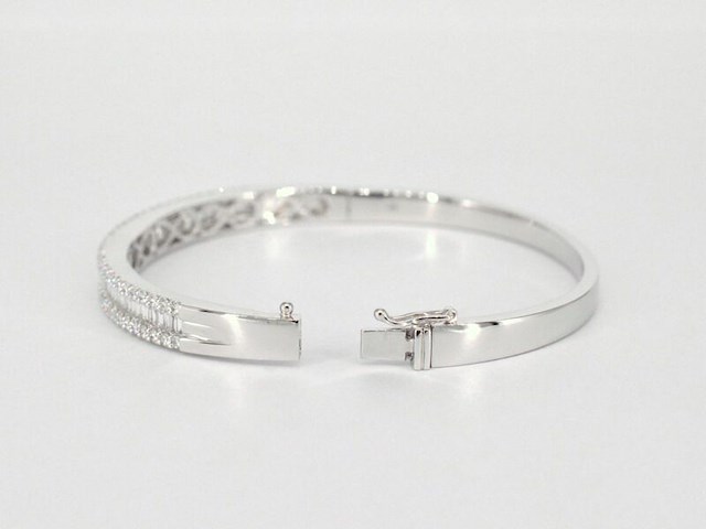 Armband met baguette en briljant geslepen diamanten - afbeelding 8 van  11