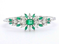 Armband met smaragden en marquise geslepen diamanten