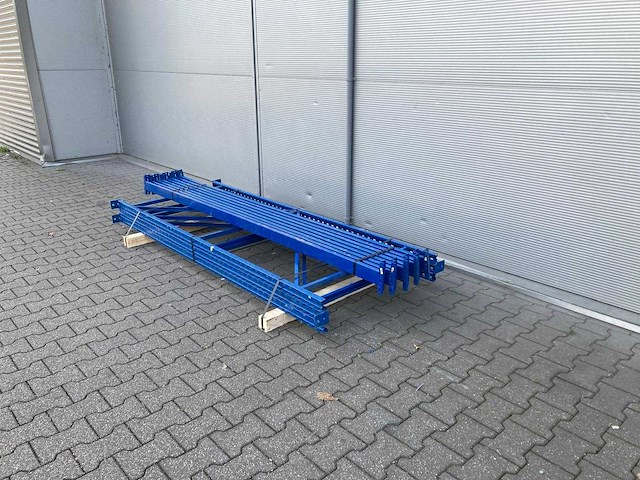 Armes - palletstelling 3x8 - afbeelding 5 van  8