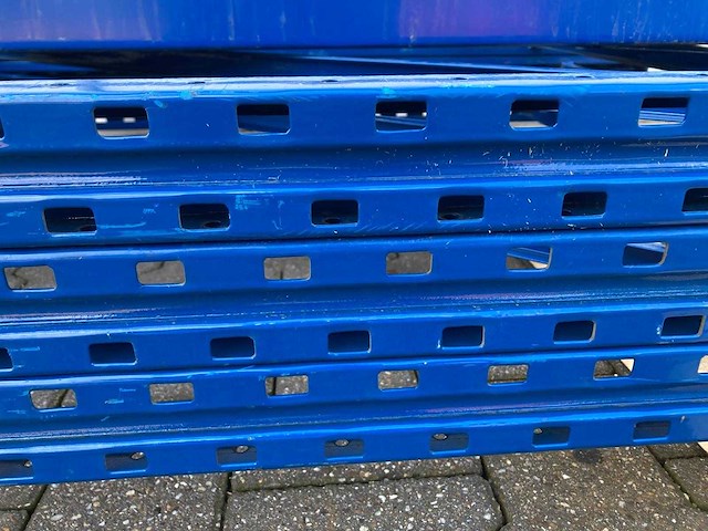 Armes - palletstelling 3x8 - afbeelding 5 van  5