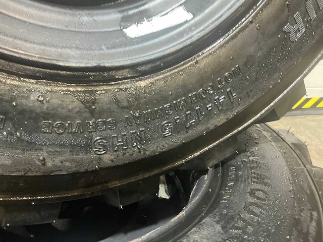 Armore 14-17.5 foam filled genie - afbeelding 10 van  11