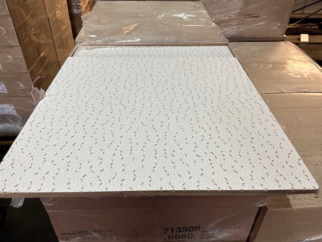 Armstrong tatra systeemplafond (52x) - afbeelding 1 van  3