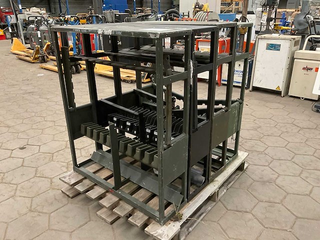 Army storage rek (4x) - afbeelding 3 van  7