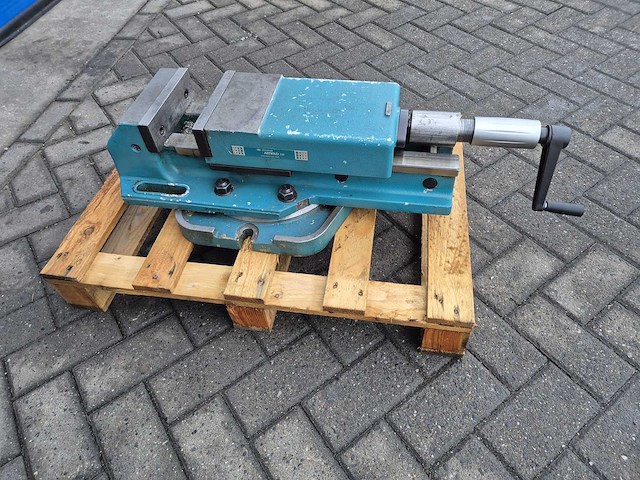 Arnold fresmak - 200 - hydraulische machineklem - afbeelding 1 van  5