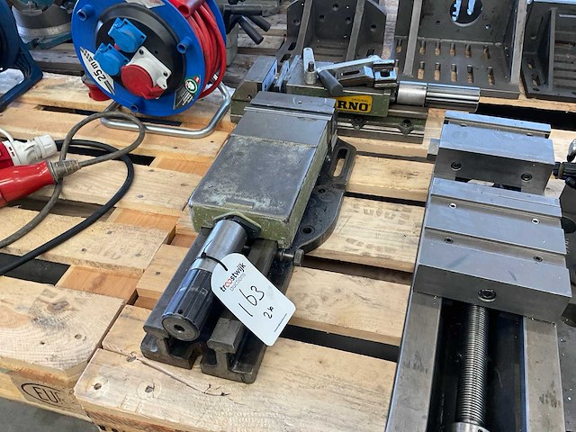 Arnold machineklem (2x) - afbeelding 1 van  3