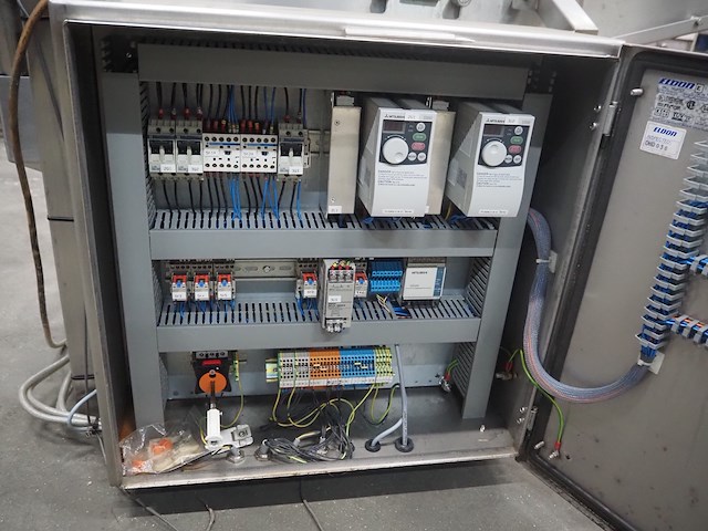 Arnott - afbeelding 4 van  13