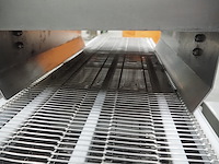 Arnott - afbeelding 10 van  13