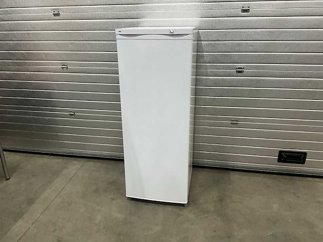 Aro - uzw1404e - vriezer - afbeelding 1 van  9