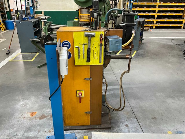 Aro 1244sc puntlasmachine - afbeelding 5 van  7