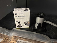 Aromatische houtsnippers & rookmachine - afbeelding 2 van  3