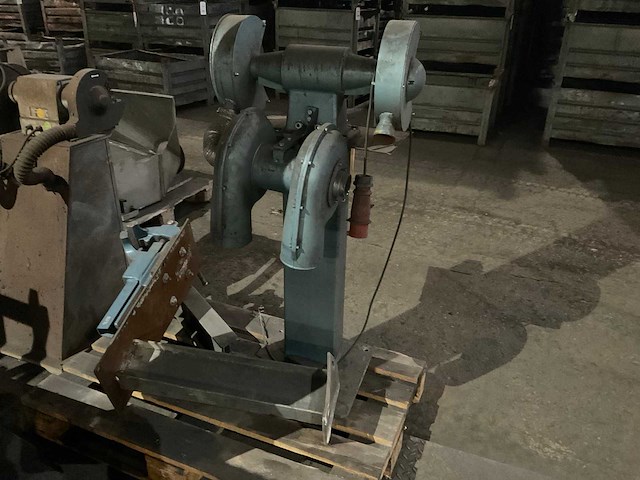 Arrogant ep 310 werkbankslijpmachine - afbeelding 3 van  14