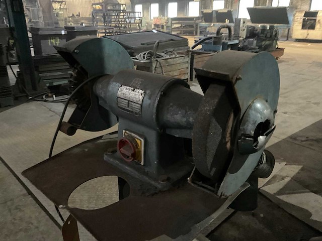 Arrogant ep 310 werkbankslijpmachine - afbeelding 11 van  14