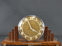 Art deco (1920-1930) palissander houten mantelklok in de stijl van de amsterdamse school - afbeelding 1 van  5