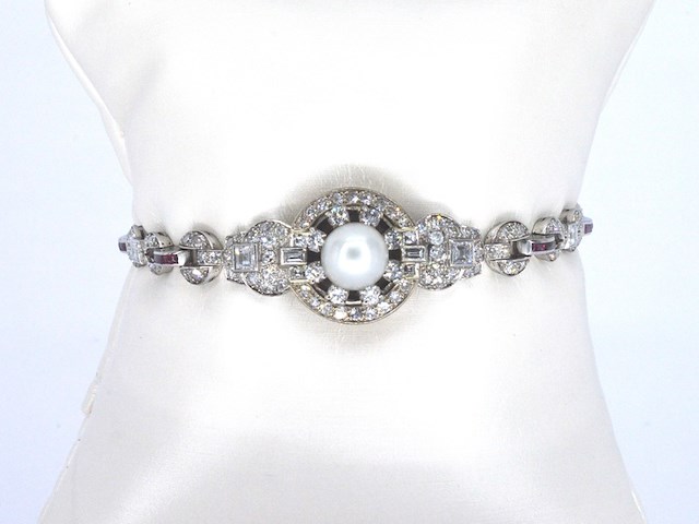 Art-deco armband met goud en platina, en natuurlijke diamanten en robijnen - afbeelding 1 van  9