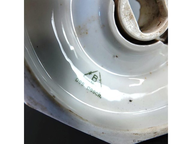 Art deco plafondlamp vervaardigd in duitsland rond de jaren 20. porselein met opaline - afbeelding 6 van  6