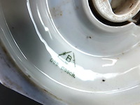 Art deco plafondlamp vervaardigd in duitsland rond de jaren 20. porselein met opaline - afbeelding 6 van  6