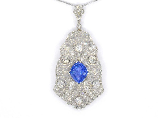 Art deco platina ketting met diamant en onbehandelde saffier - afbeelding 1 van  10
