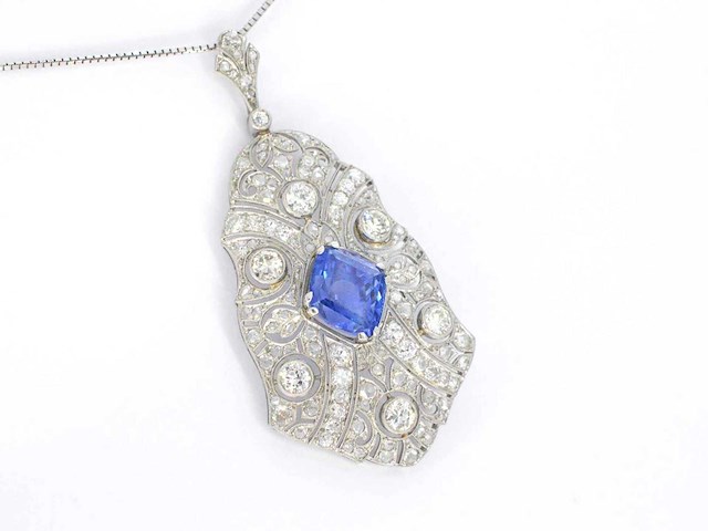 Art deco platina ketting met diamant en onbehandelde saffier - afbeelding 7 van  10