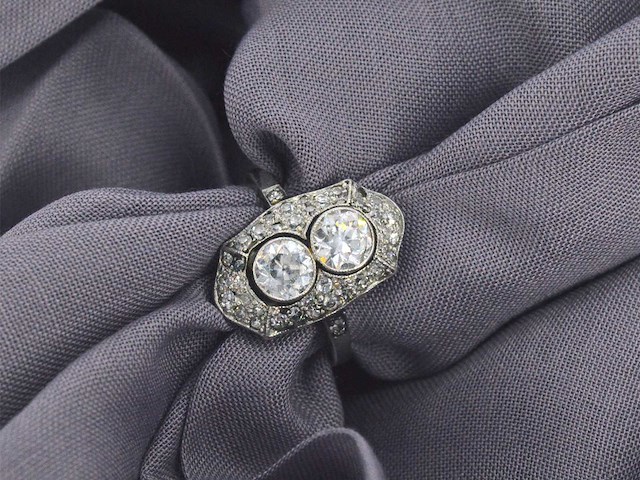 Art deco platina ring met diamant - afbeelding 1 van  10
