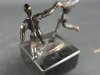 Art-for-more bronzen sculptuur - afbeelding 3 van  5