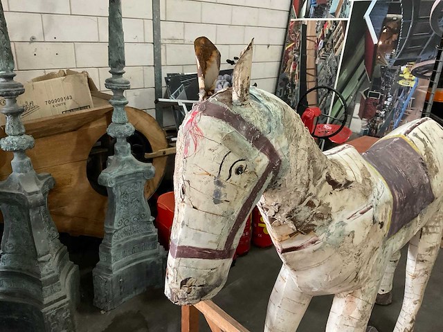 Art metaal paard - afbeelding 6 van  10