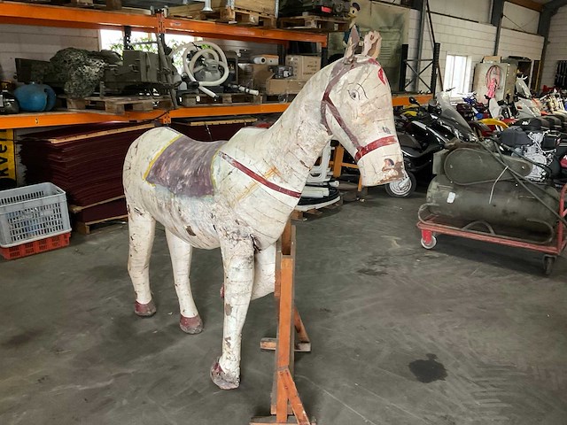 Art metaal paard - afbeelding 2 van  9