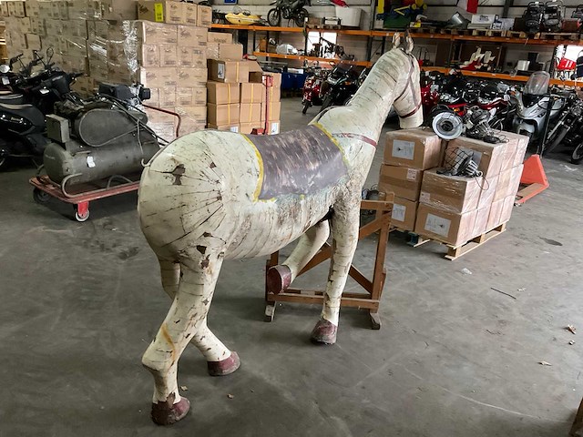 Art metaal paard - afbeelding 3 van  9