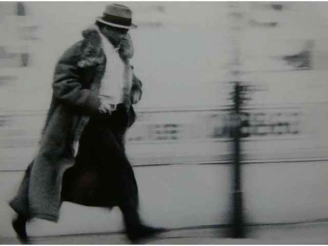 Art print joseph beuys ‘beuys in chicago 1974’ - afbeelding 1 van  1
