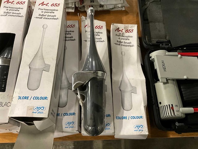 Art658 muurbevestiging wc borstel (7x) - afbeelding 2 van  3