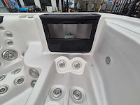 Artasian spa 5 persoons jacuzzi en buitenspa - afbeelding 14 van  24