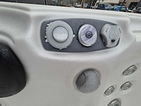 Artasian spa 5 persoons jacuzzi en buitenspa - afbeelding 15 van  24