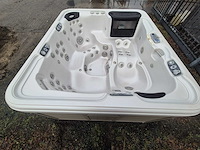Artasian spa 5 persoons jacuzzi en buitenspa - afbeelding 5 van  22