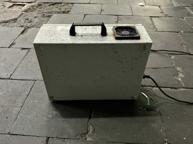 Artec auto - cosm luchtverwijderaar - afbeelding 5 van  7