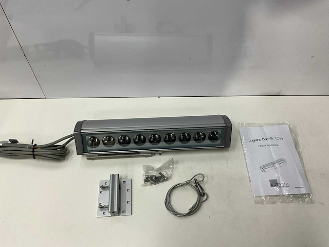 Artecta - lugano bar-9 cw - buiten lamp wand - buitenverlichting (4x) - afbeelding 1 van  3