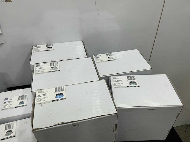 Artecta - partij plafondlampen - afbeelding 2 van  5