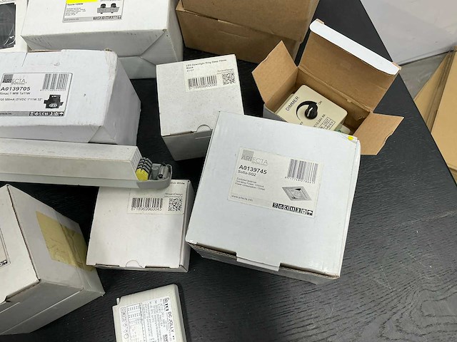 Artecta - partij winkelverlichting - afbeelding 4 van  7