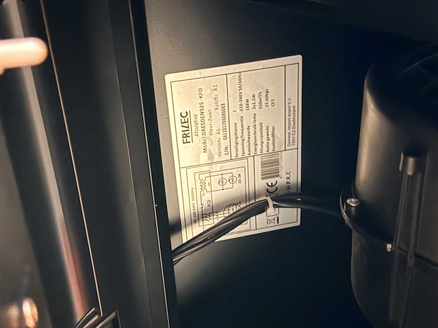 Artego - showroomkeuken met apparatuur - afbeelding 14 van  31