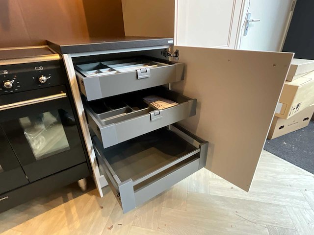 Artego - showroomkeuken - afbeelding 9 van  10