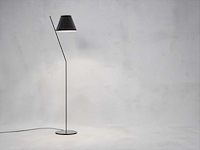 Artemide la petite design vloerlamp zwart - afbeelding 1 van  1