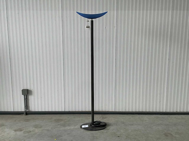 Artemide vloerlamp - afbeelding 1 van  3