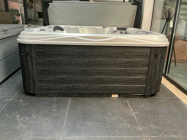 Artesian island spa antiqua 52 buitenspa - afbeelding 3 van  13