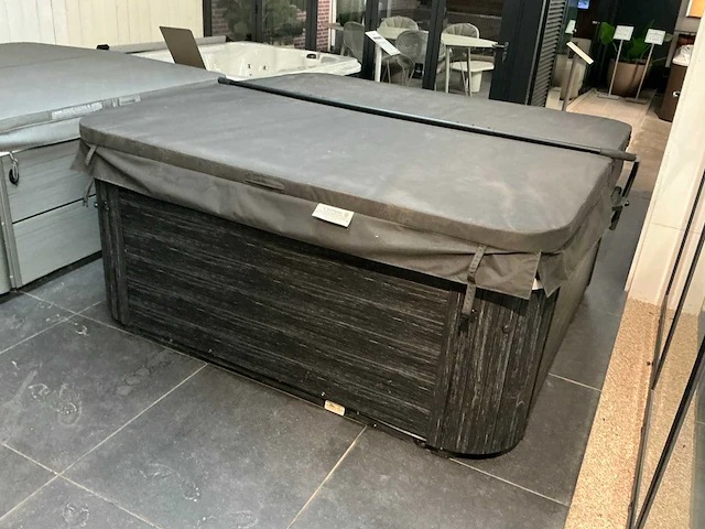 Artesian island spa antiqua 52 buitenspa - afbeelding 4 van  13