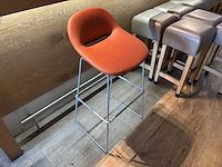 Artifort - barkruk (7x) - afbeelding 2 van  5