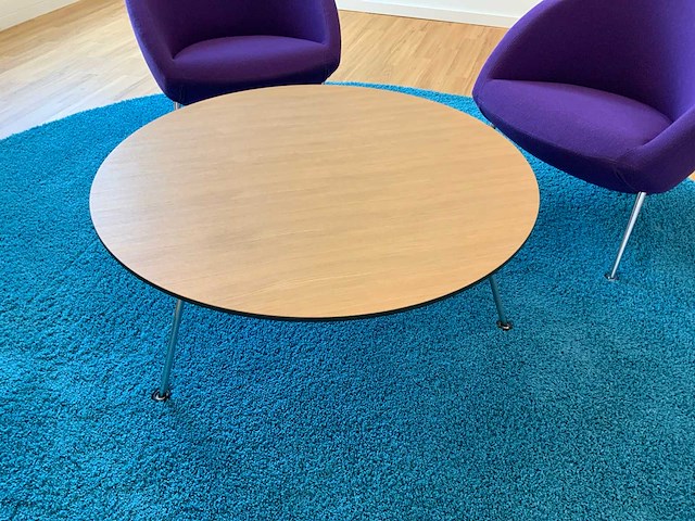 Artifort design tafel - afbeelding 2 van  6