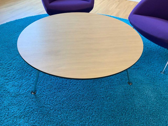 Artifort design tafel - afbeelding 5 van  6