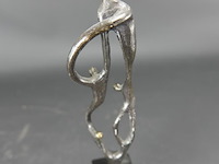 Artihove bronzen sculptuur op marmeren basement - afbeelding 4 van  5