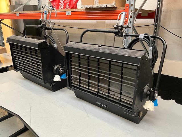 Arturo ma 4135 mo / 4136 po floodlight (2x) - afbeelding 1 van  5